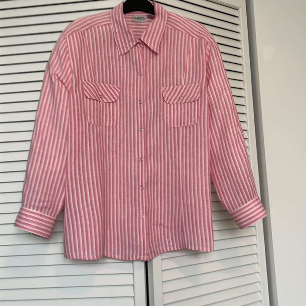 Chico’s striped linen shirt in Chico’s size 2 (medium)